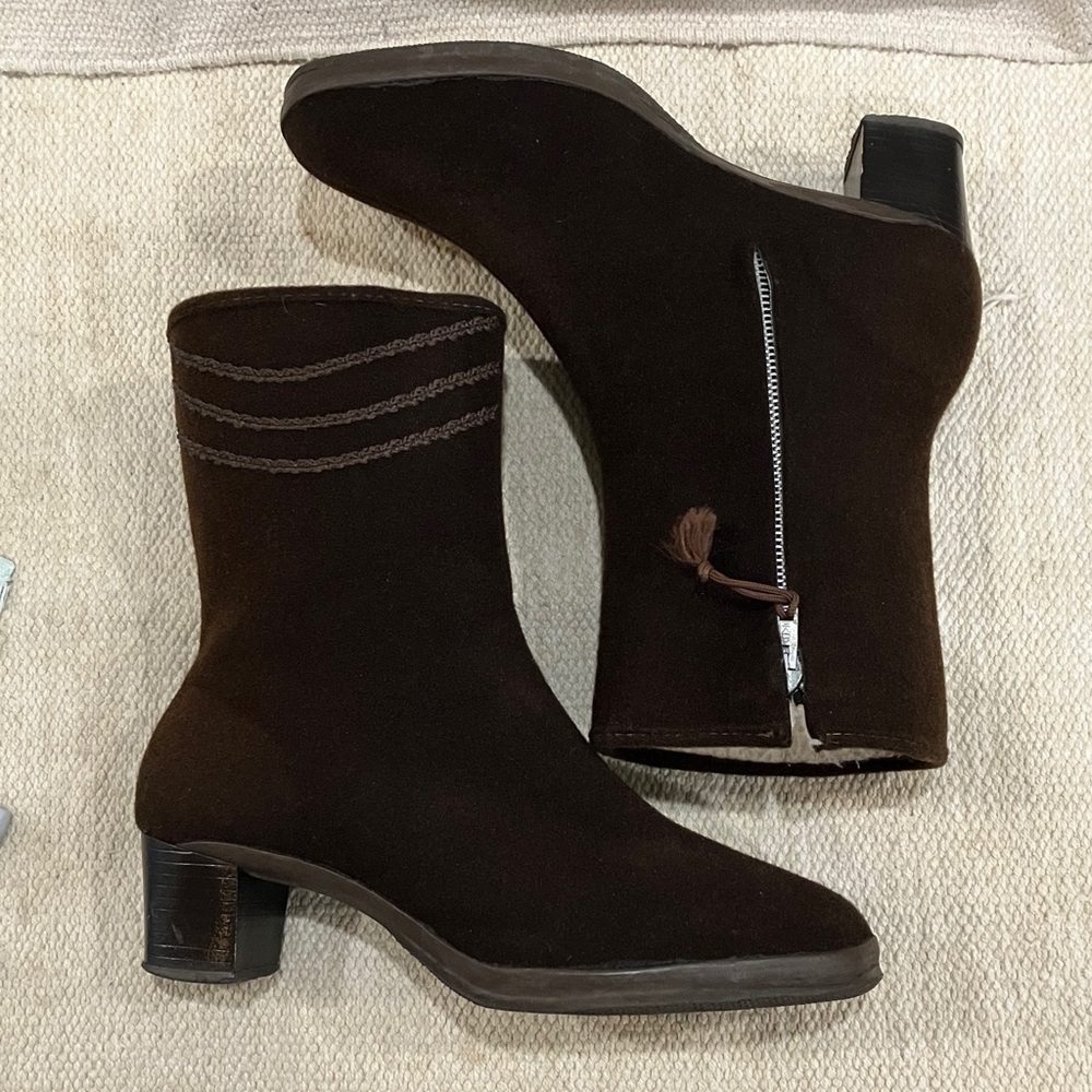 Vintage wool Brown Heeled Boots 7 1/2 made in Canada